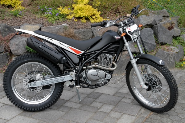 Alp 200 TT ohne Griffe