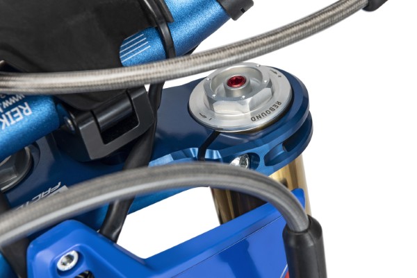 Details 9